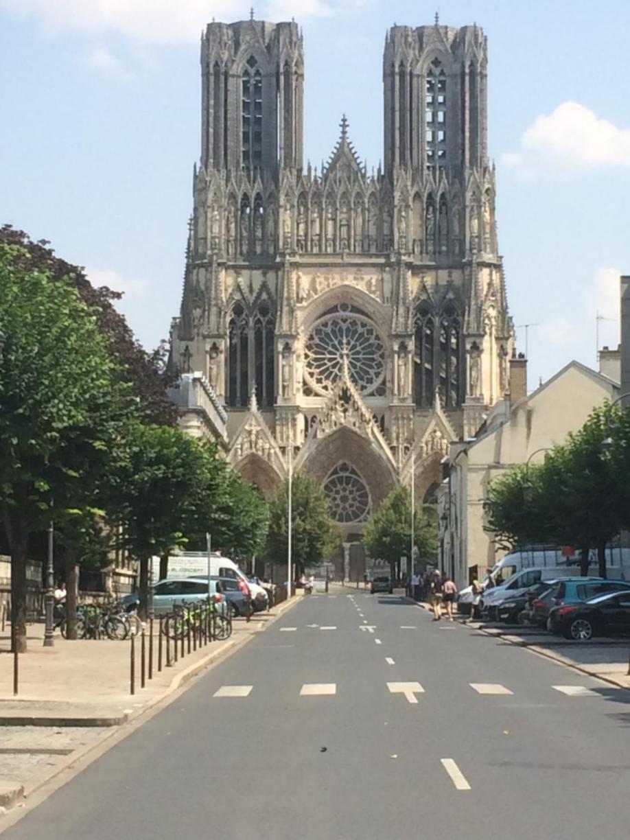 ריימס Le Classique Champenois, Centre Ville, Proche Cathedrale מראה חיצוני תמונה